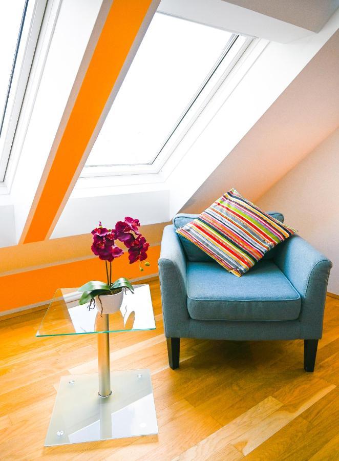 Backpacker Apartment Schoenbrunn 비엔나 외부 사진